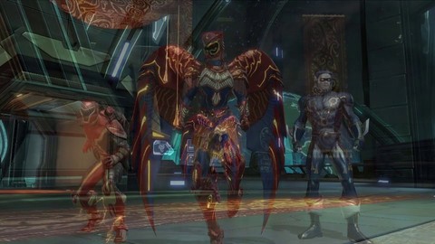 Les tenus de combat emblématiques de Wonder Woman et Black Adam