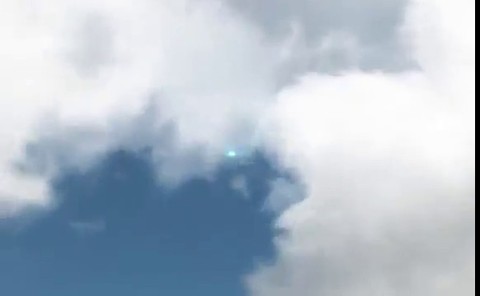 Première bande-annonce de Floating Fortress