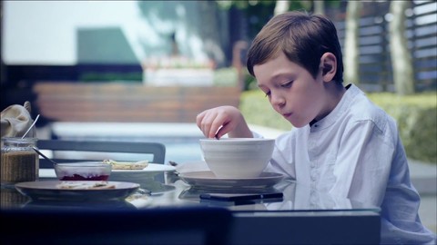 CES 2013 - Présentation du smartphone de jeu  Xperia Z de Sony