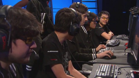 Cloud 9 vs TSM en mode "Ultra Rapid Fire" sur League of Legends