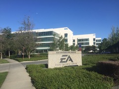 Electronic Arts se sépare de 350 employés au sein des services marketing et d'édition