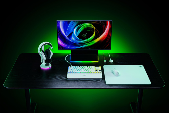 HuntsmanV3ProTKL8KHz White 424 2D R1