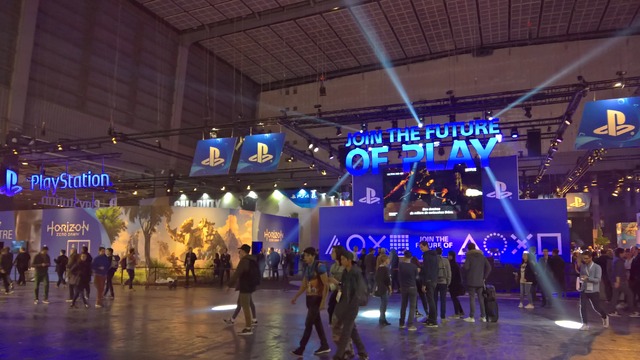 PGW - Stand Playstation