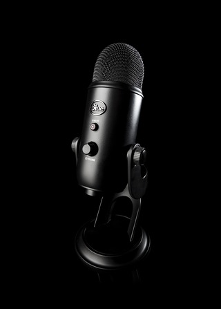 01 BlackoutYeti 3qtr LftBlk