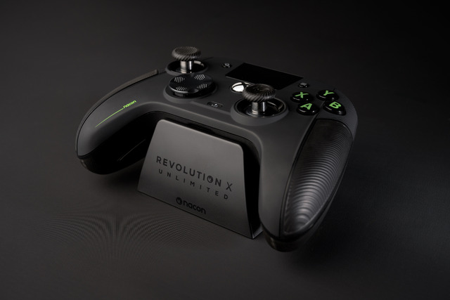 Nacon Revolution X Unlimited - - XBXREVXU LFA11