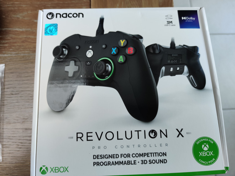 Nacon Test De La Manette Revolution Pro X Nacon Se Met Au Vert Hardware