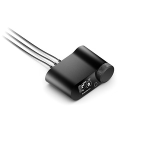 Arctis nova pro omni black gamehub front iso 1x