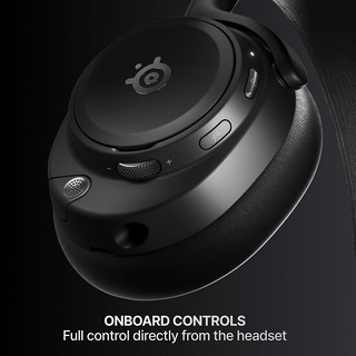 Arctis nova pro omni black etail img 10