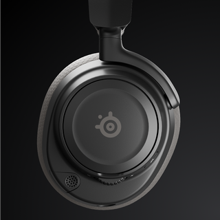 SocialMediaShots arctis nova 7 wl gen 2 black instagram 4000x4000 01