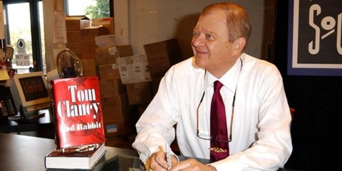 L'auteur Tom Clancy est décédé hier à l'âge de 66 ans