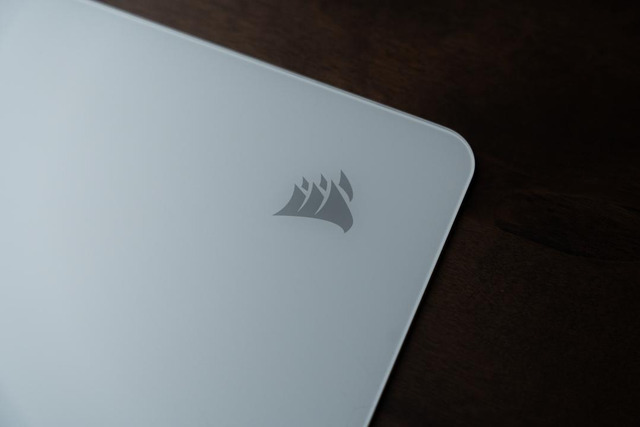 MMGLASSGray UpperRightCorner