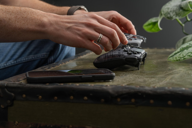 SCUF26 OMEGA Smoke Mar 0398