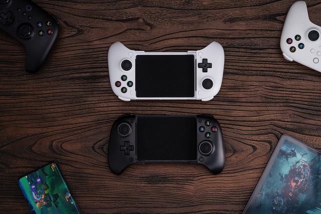 JPEG UltimateMobileGamingController scene 2560 12