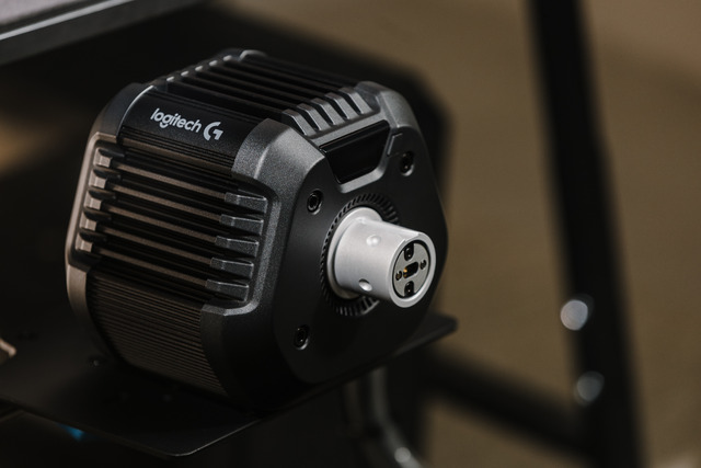 RS50 - - LIFESTYLERS50 High Resolution PNG RS50ENVRENVRCLOSEDELIVERY2