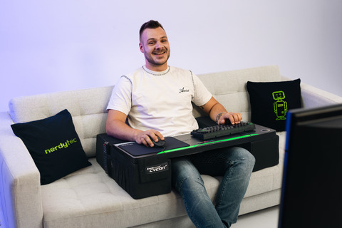 nerdytec - Test - nerdytec Couchmaster Cycon³ : Le trône du gamer sédentaire