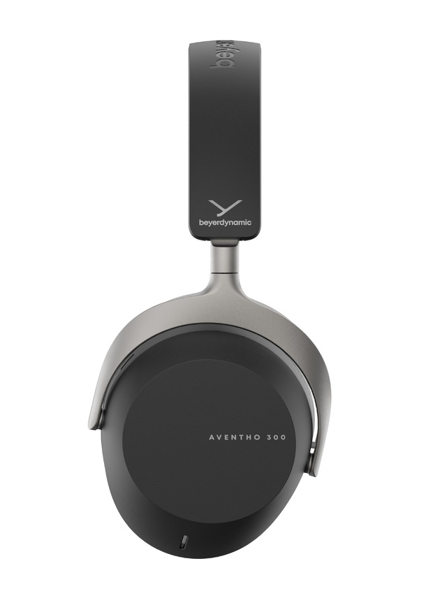 PIC AVENTHO300 24 08 front Black WHITE v1