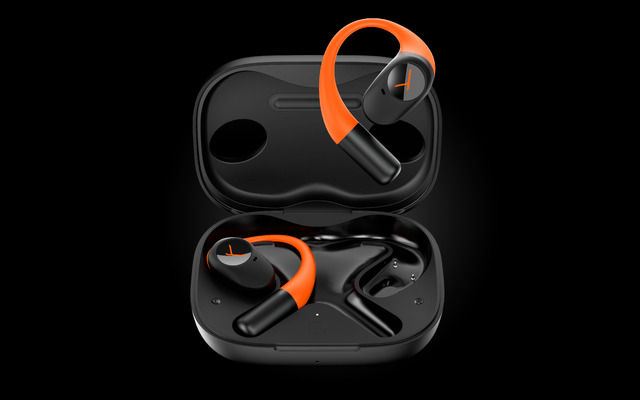 AMIRON200 PIC AMIRON200 25 07 Case frontal offen 1Bud schwebt Sport BLACK