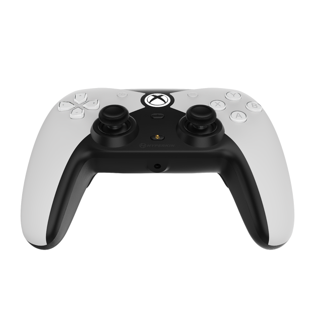 TheCompetitorWhite M01638 WH XBX CompetitorWiredController White FrontAngle