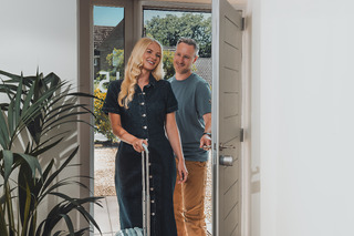 10 ArrivingHome DSC04634