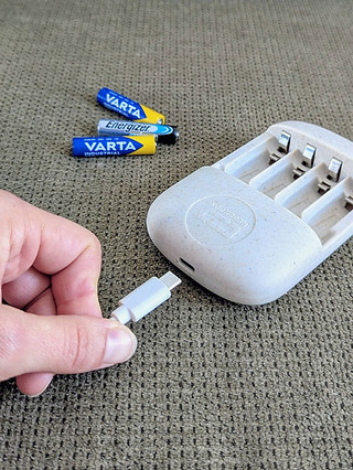 C63843 f65c98dffc14445aa3fd2cfa8e7c7e97mv2